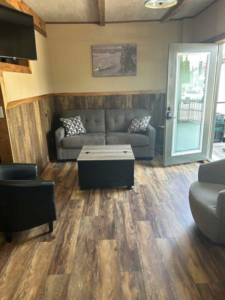 launsom-suite-5